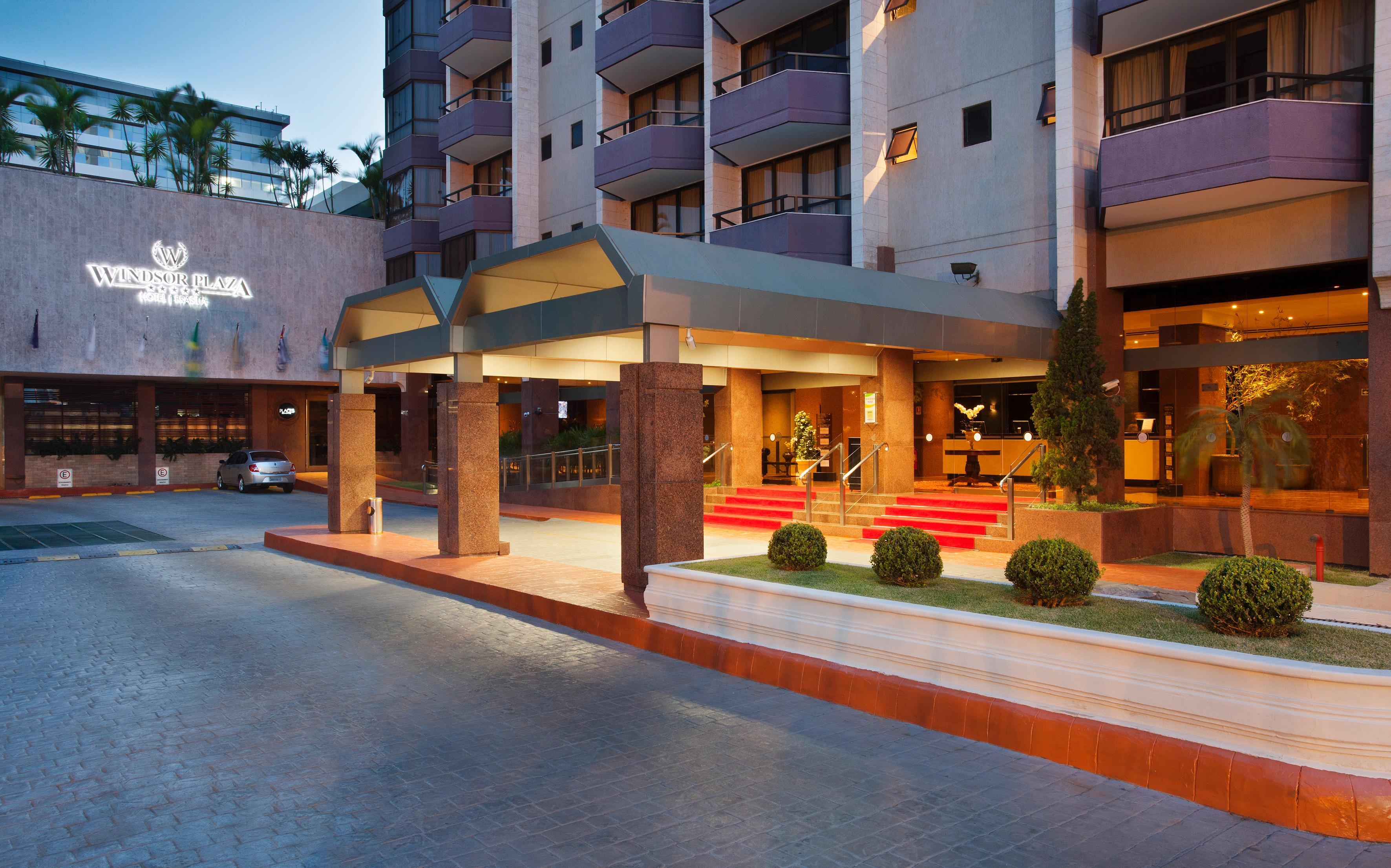 Hotel Windsor Plaza Brasília Zewnętrze zdjęcie Entrance of the hotel