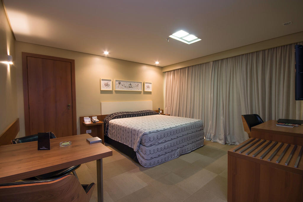 Hotel Windsor Plaza Brasília Pokój zdjęcie A bedroom